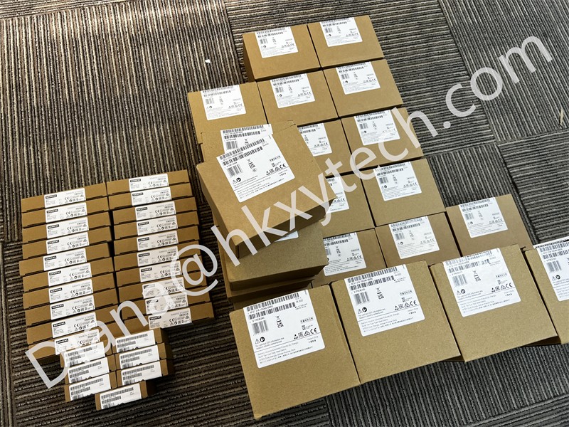 Competitive price for Siemens 6ES7590-5CA00-0AA0 SIMATIC S7-1500, spare part Shielding set for sale at HKXY.