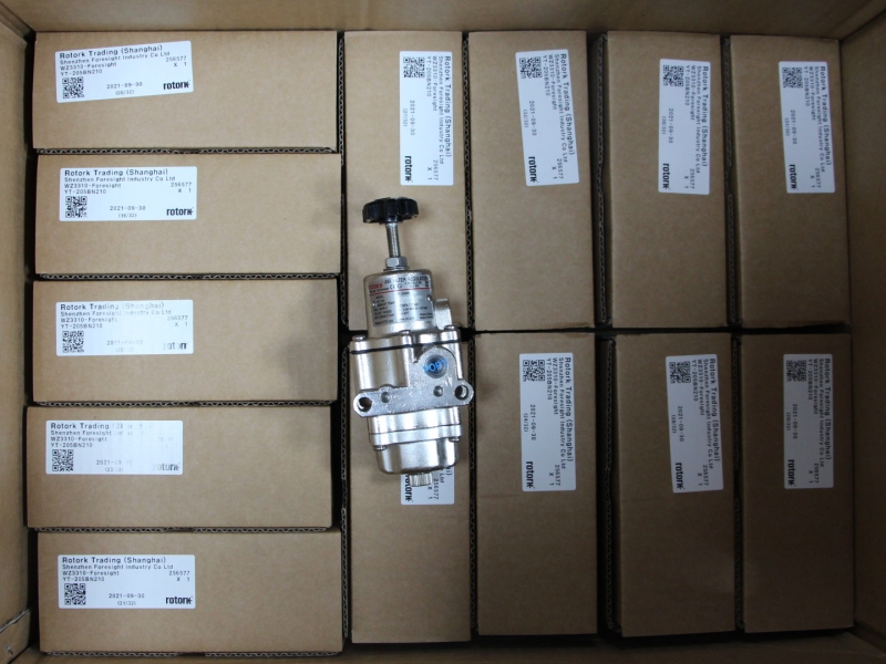 Rotork YT-3300 LDI 1221S Smart Valve Positioner with 4-20 mA Control, HART Communication and Automatic Calibration for Industrial Control Valves Rotork YT-3300 LDI 1221S Smart Valve Positioner with 4-20 mA Control, HART Communication and Automatic Calibration for Industrial Control Valves