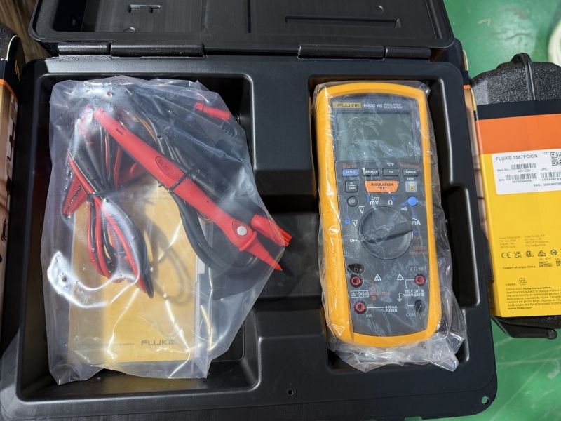 In stock FLK 1587 FC Insulation Multimeter for sale now. Please send me an email to get more information for FLK 1587 FC product.